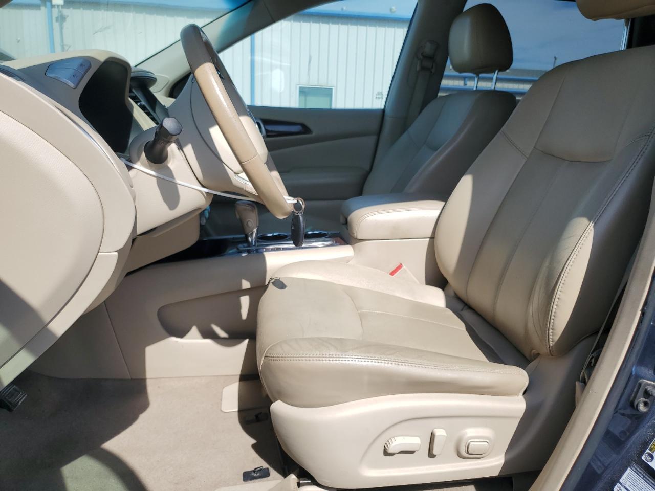 2014 Nissan Pathfinder S - Фото 7