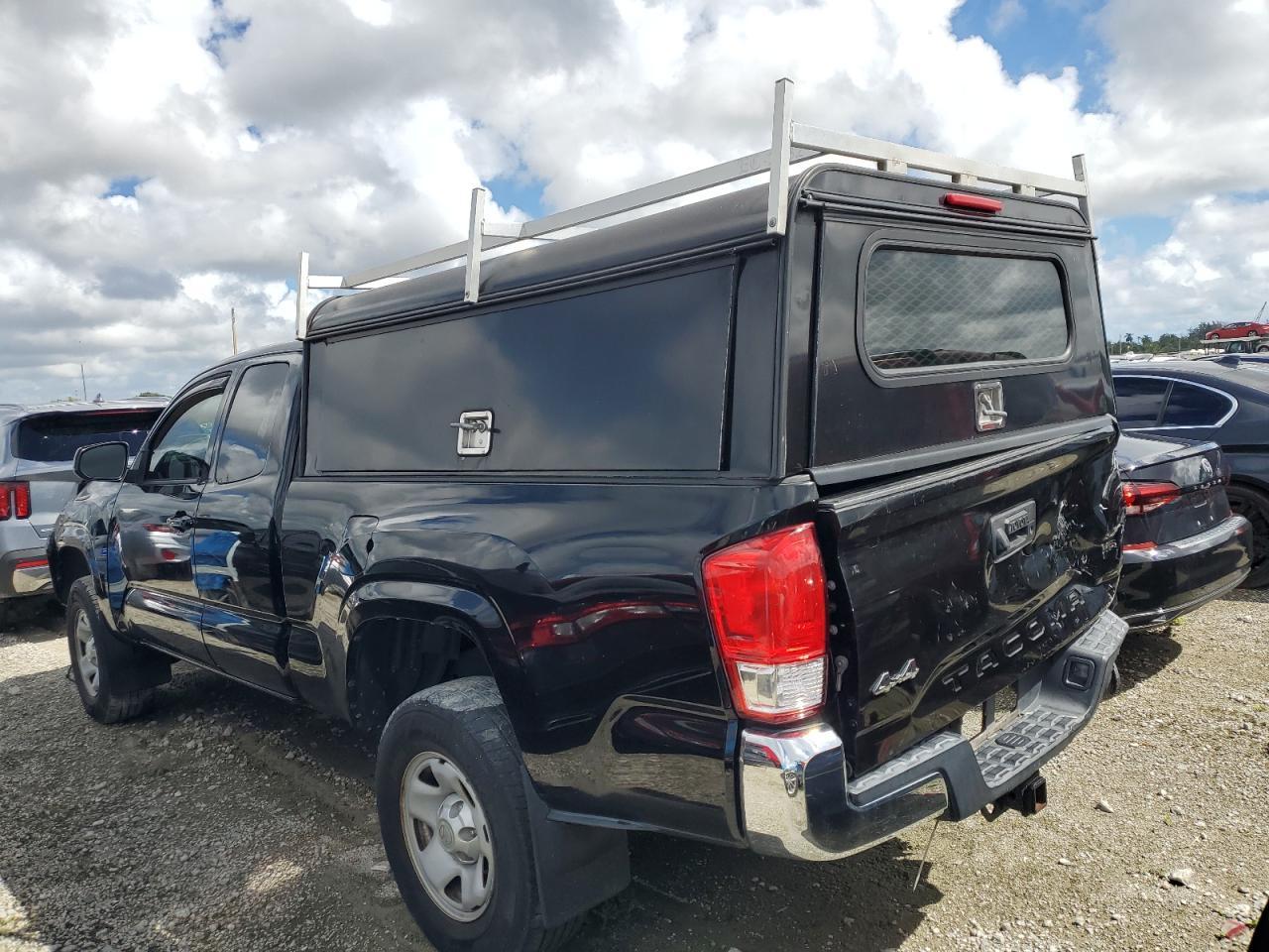 2016 Toyota Tacoma Access Cab - Фото 2