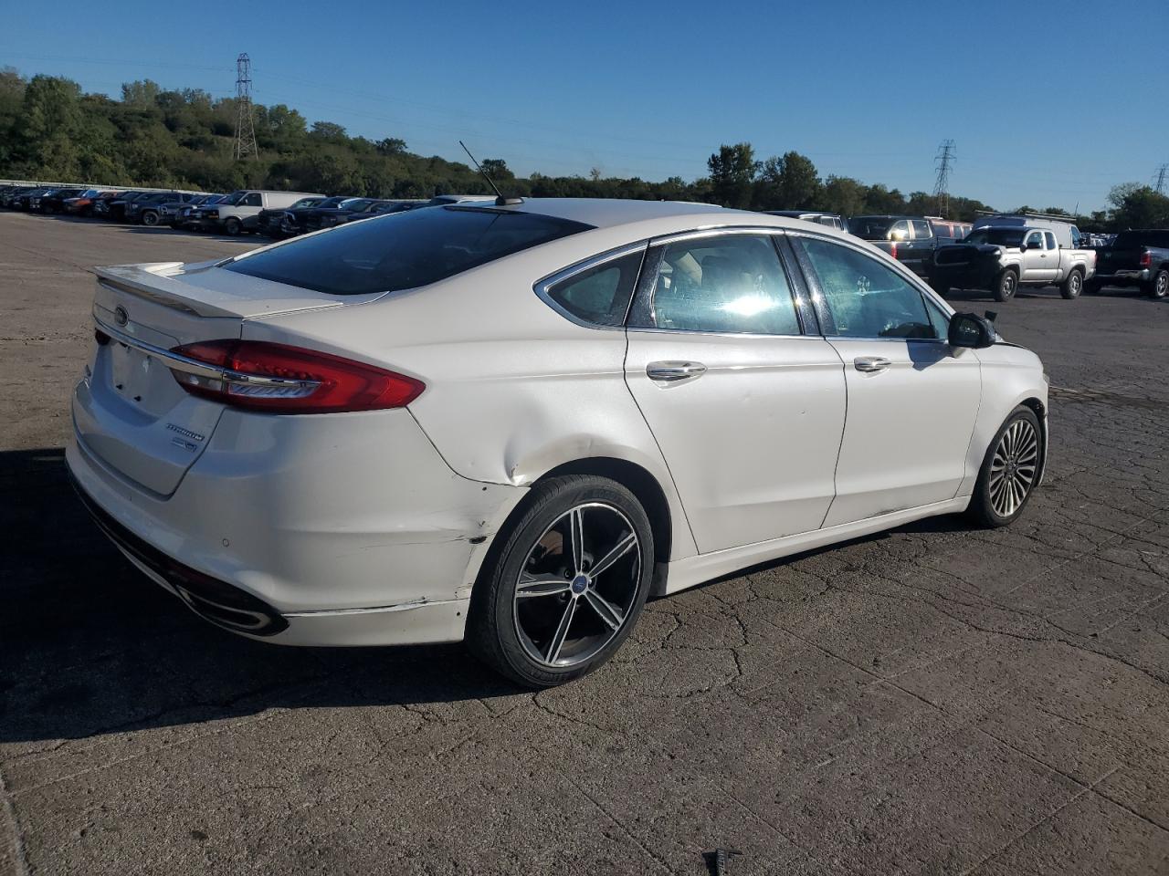 2018 Ford Fusion Titanium/Platinum - Фото 3