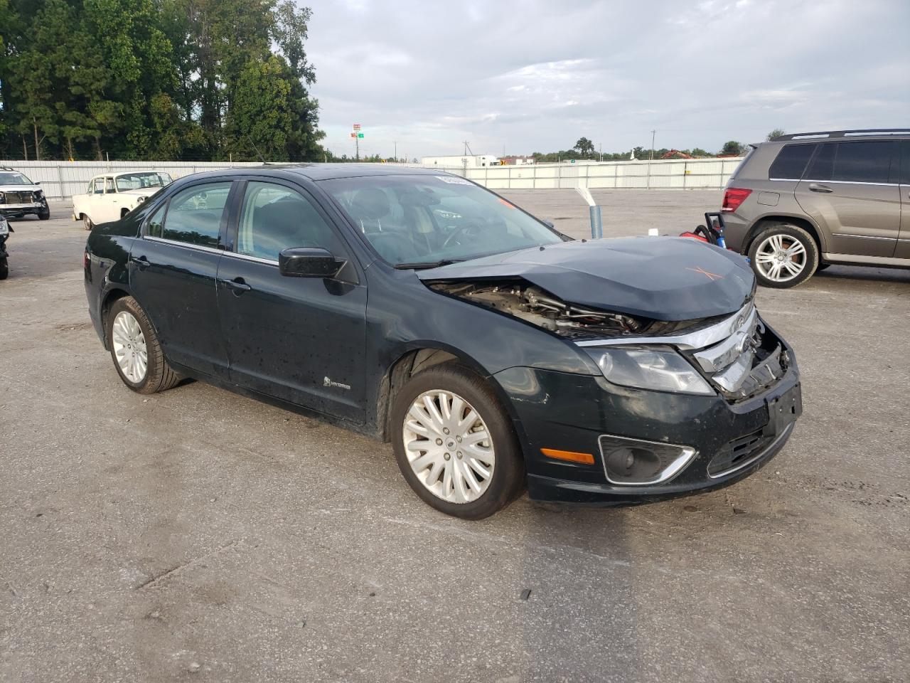 2010 Ford Fusion Hybrid - Image 4