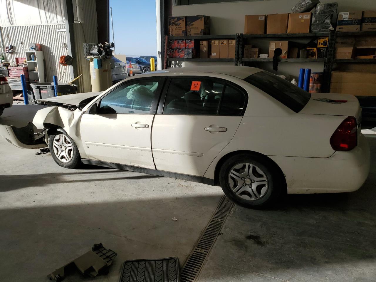 2006 Chevrolet Malibu Ls - Фото 2