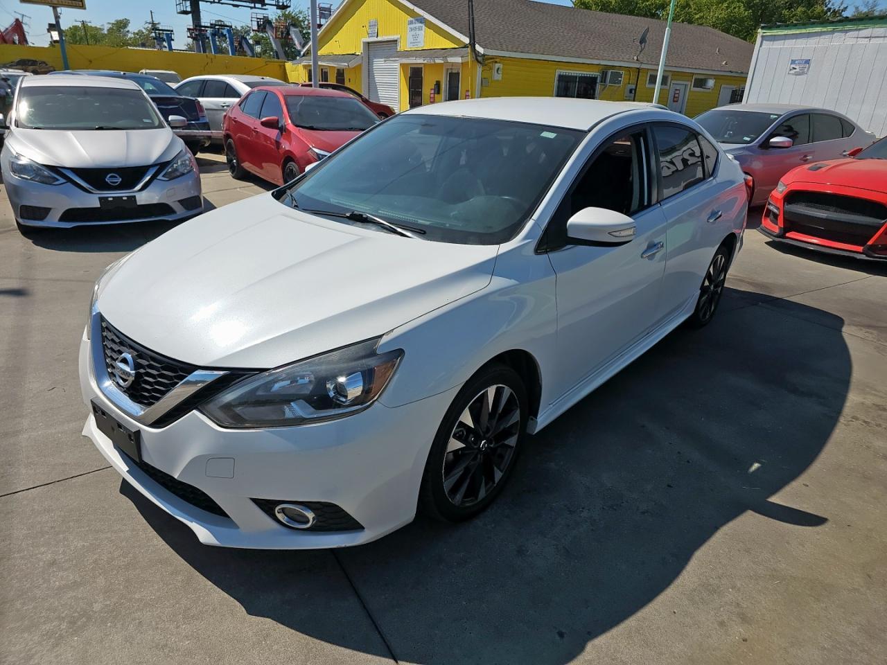 2017 Nissan Sentra S - Фото 2
