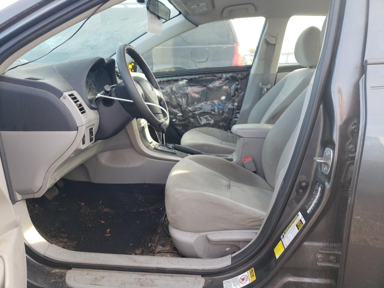 2012 Toyota Corolla L - Фото 7