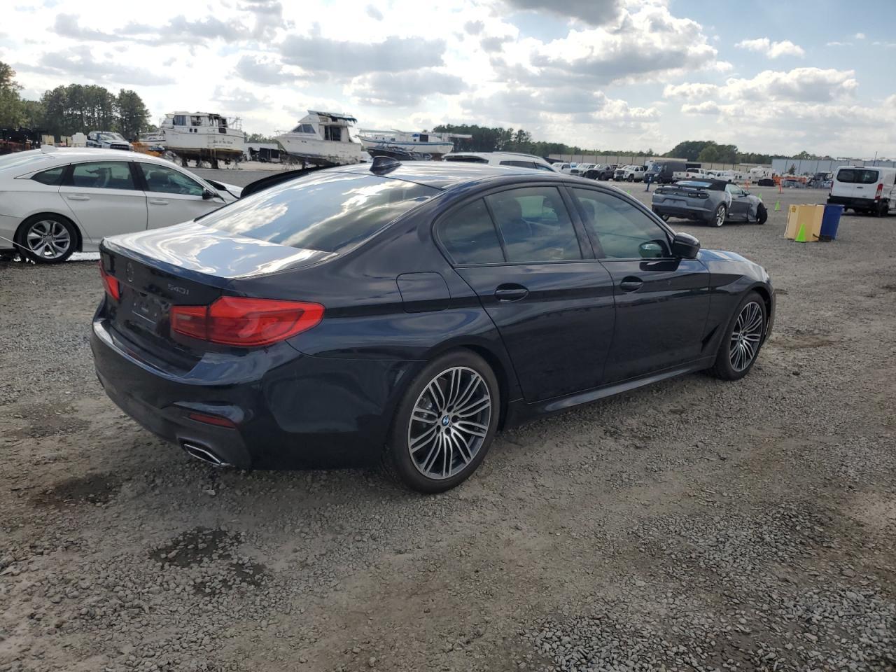 2019 BMW 540 Xi - Фото 3