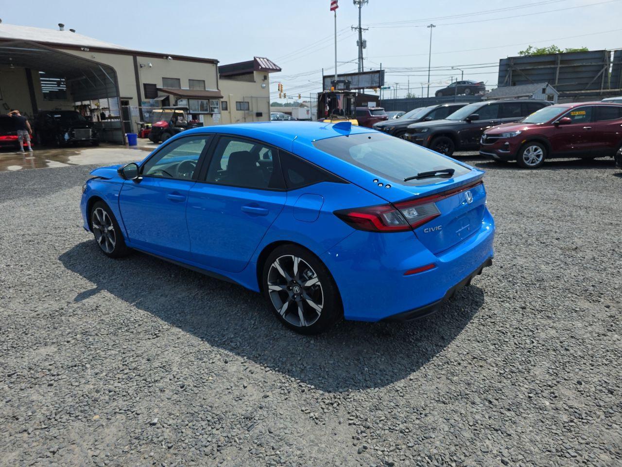 2025 Honda Civic Sport Touring - Фото 2