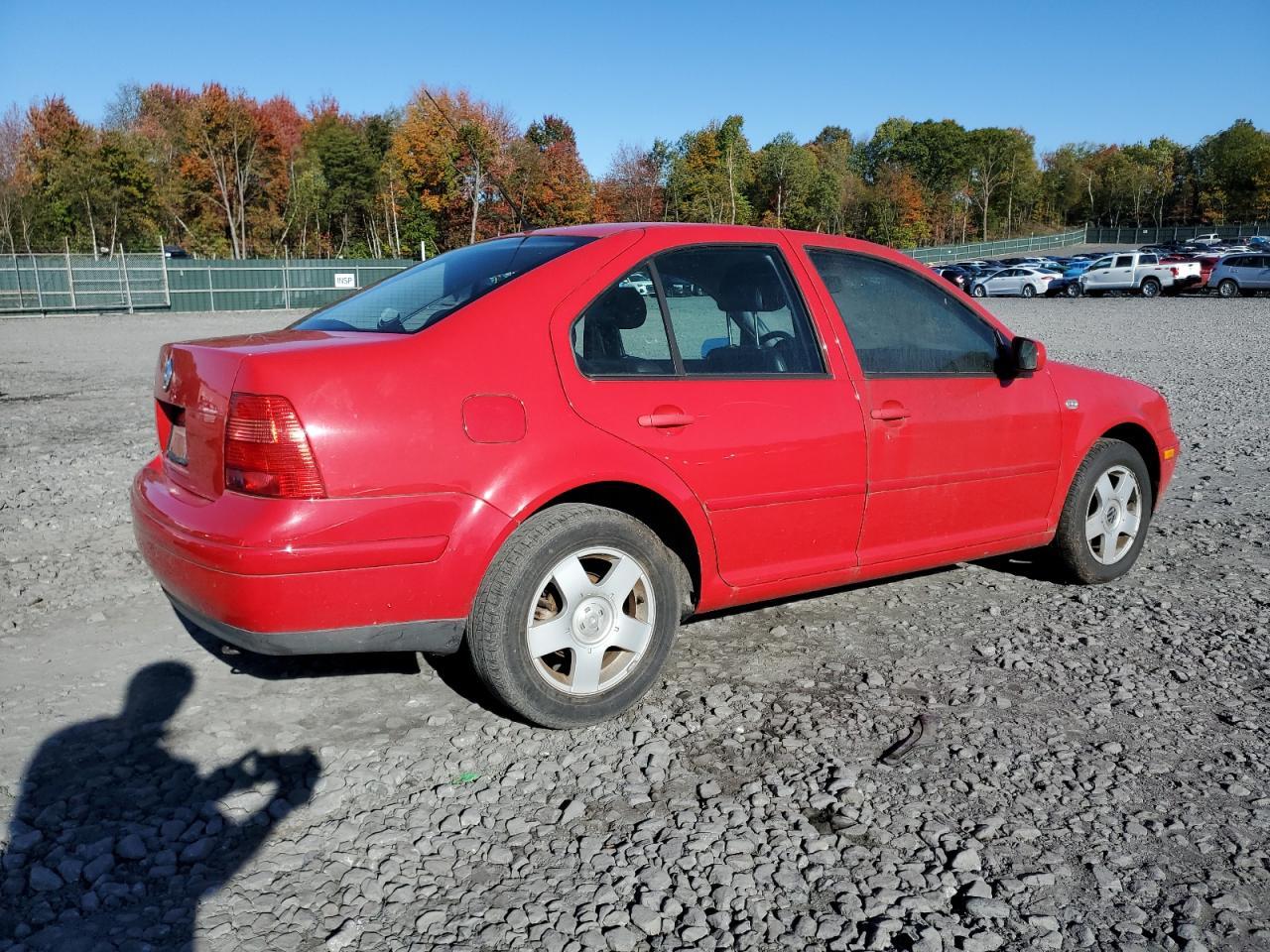2001 Volkswagen Jetta - Image 3