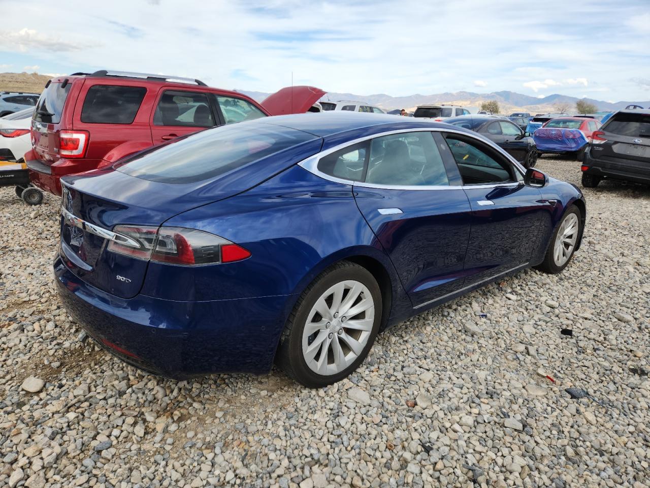 2017 Tesla Model S - Фото 3