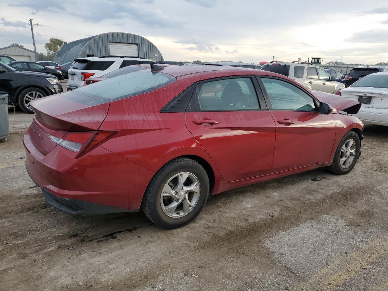 2023 Hyundai Elantra Se - Фото 3