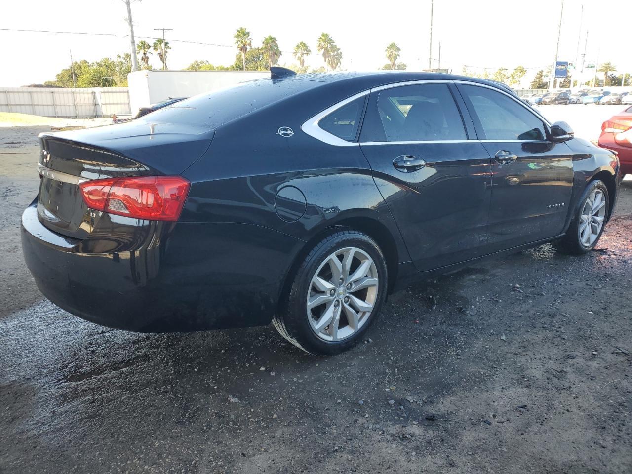 2019 Chevrolet Impala Lt - Image 3
