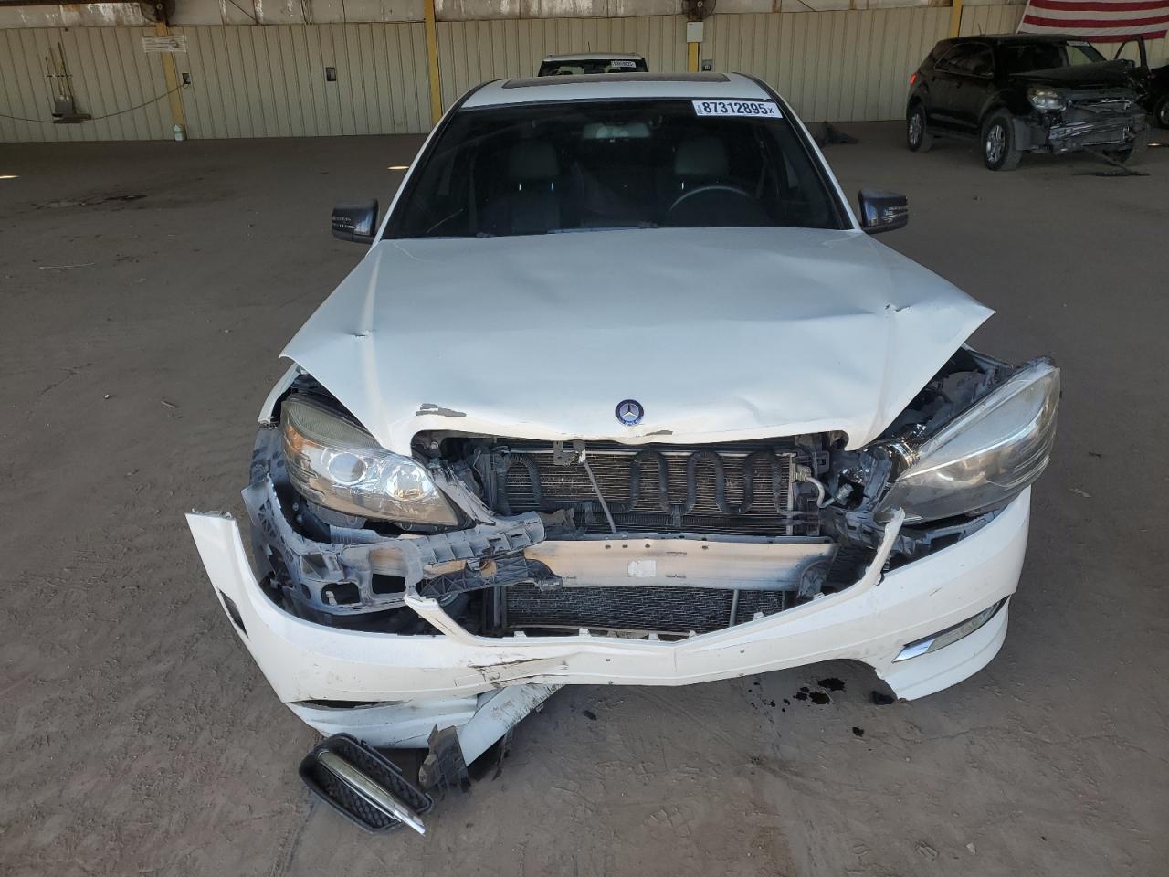 2011 Mercedes-Benz C 300 - Фото 5