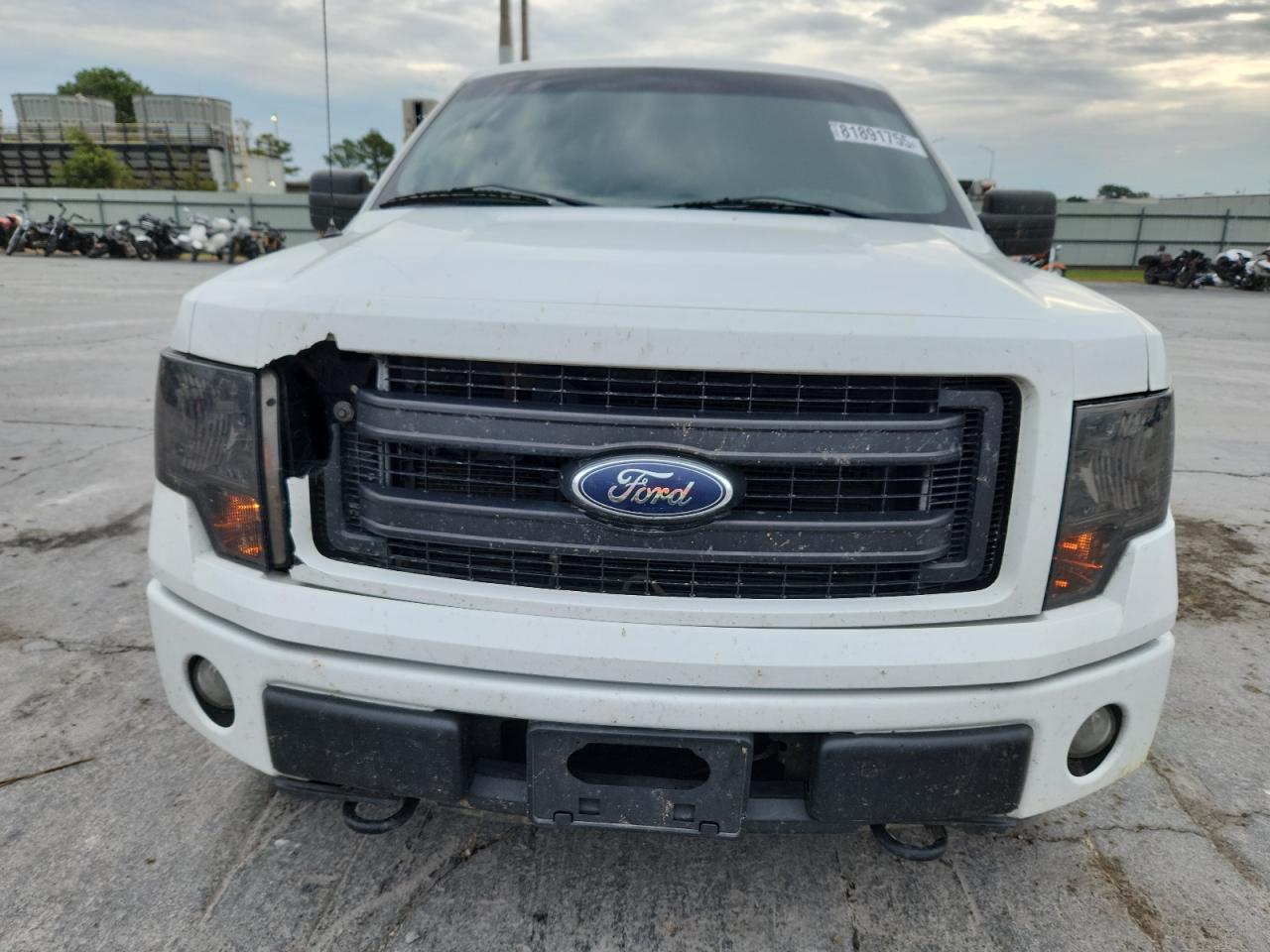 2014 Ford F150 - Фото 5