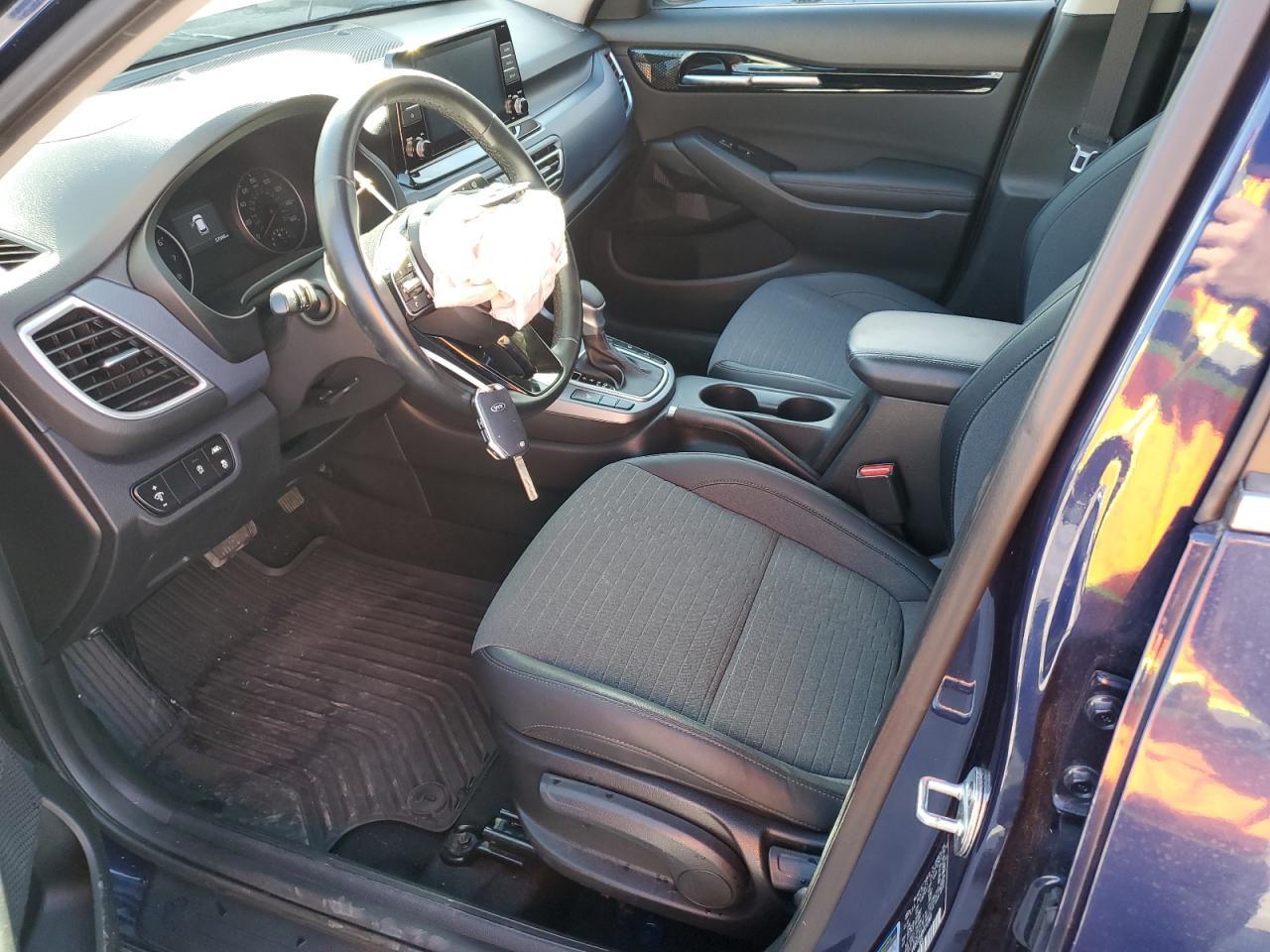 2021 Kia Seltos S - Фото 7