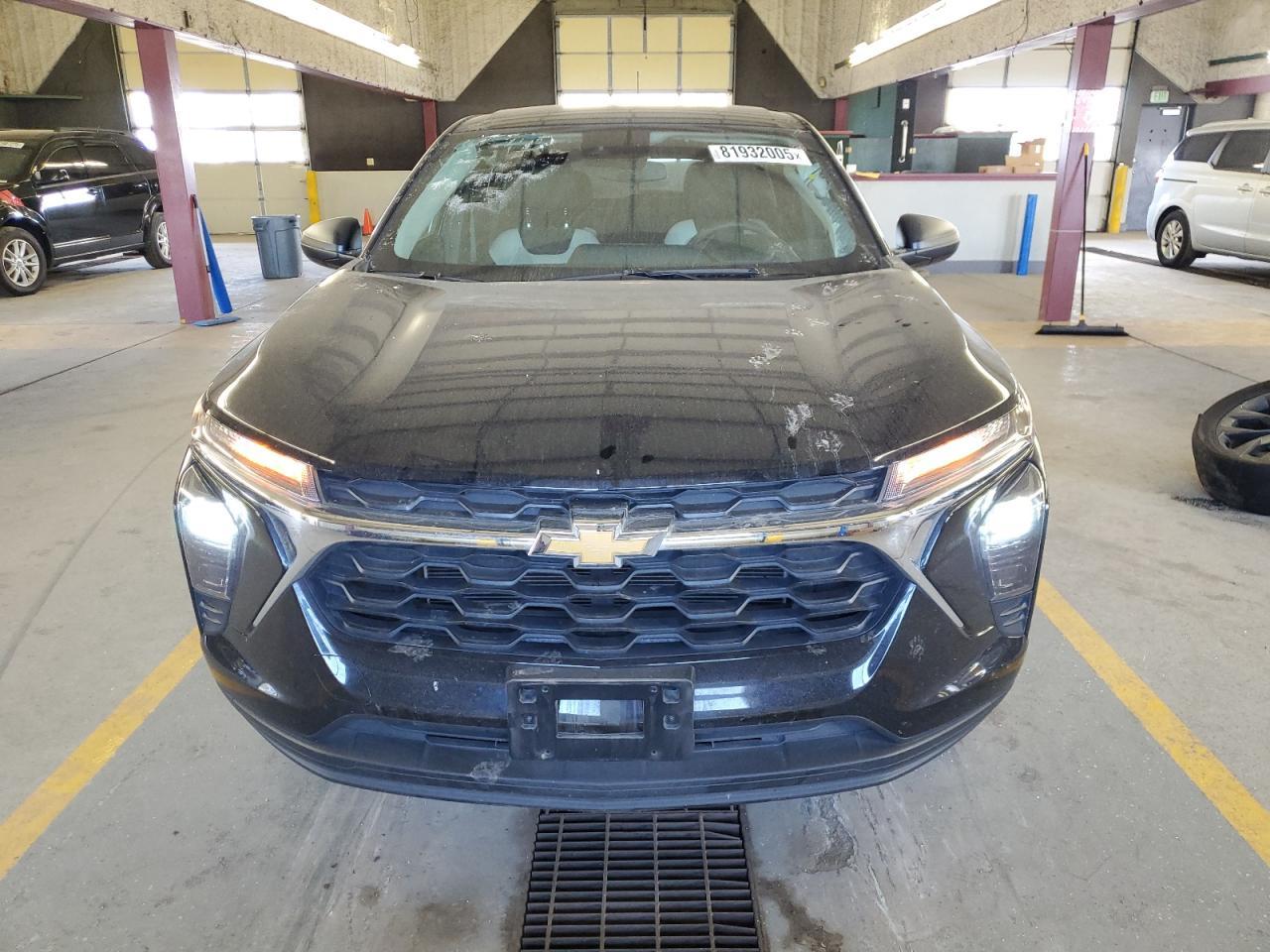 2024 Chevrolet Trax Ls - Фото 5