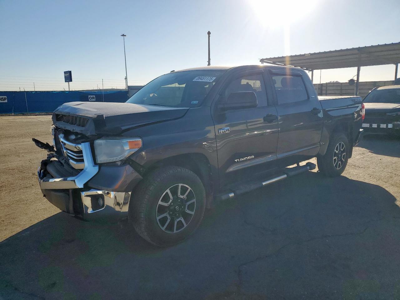 2017 Toyota Tundra Crewmax Sr5