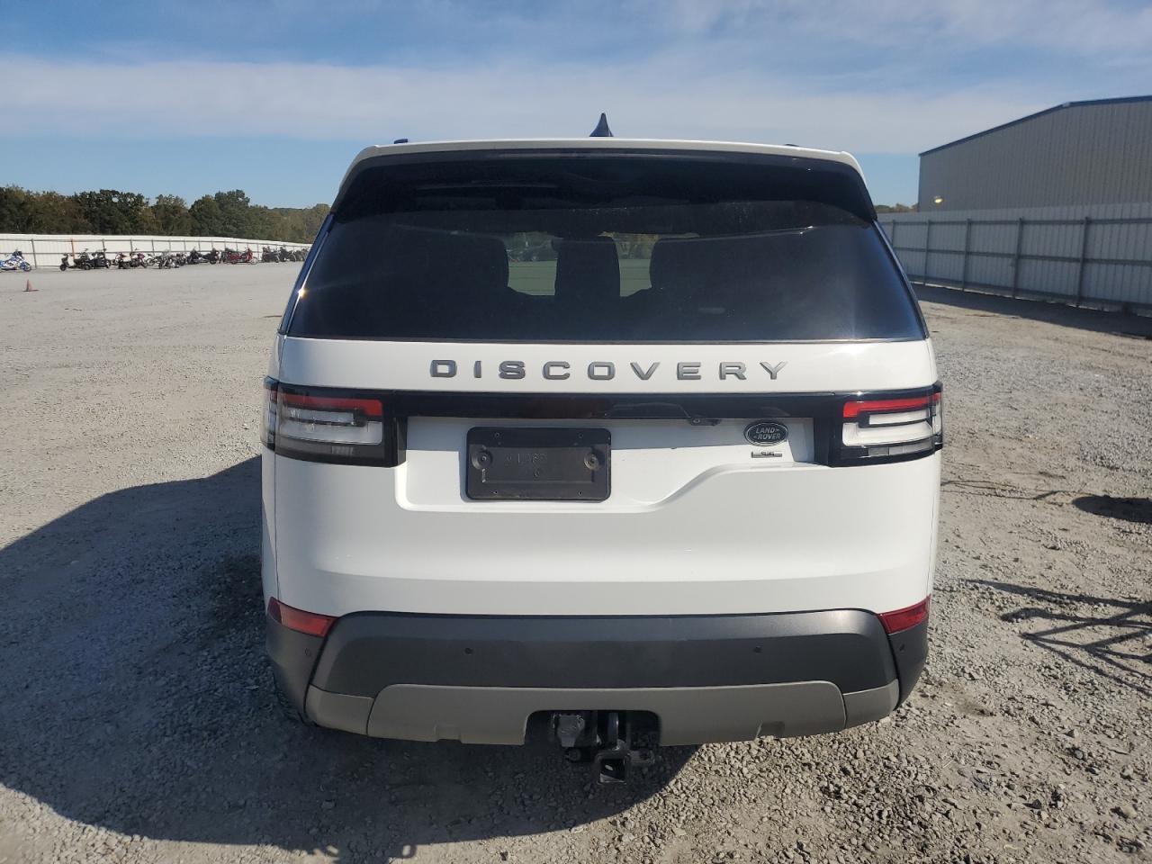 2020 Land Rover Discovery Se - Фото 6