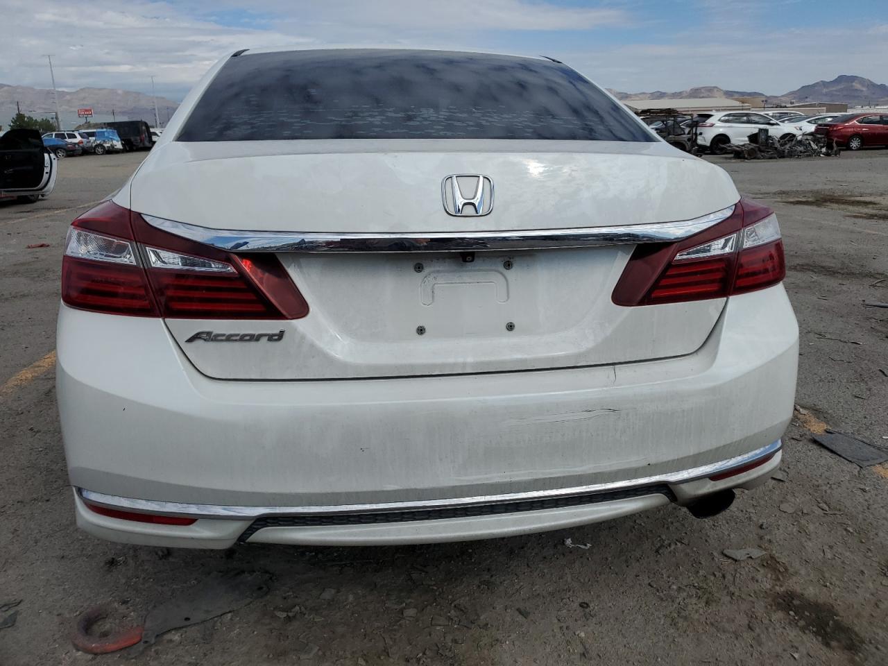 2017 Honda Accord Lx - Фото 6