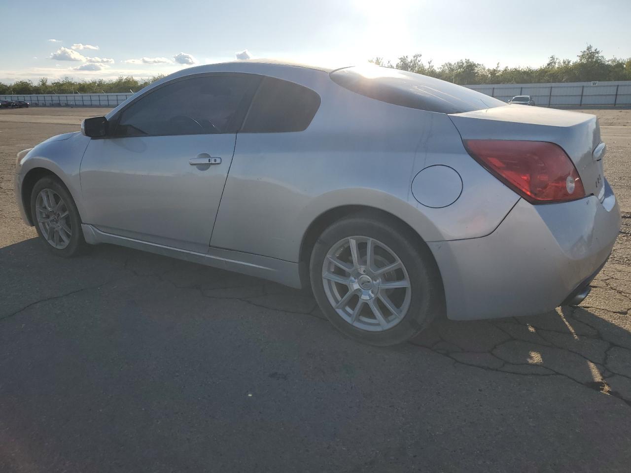 2012 Nissan Altima S - Фото 2