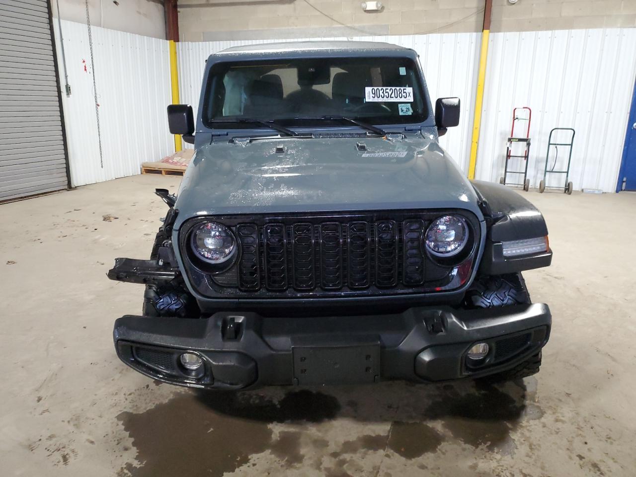 2024 Jeep Wrangler Sport - Фото 5