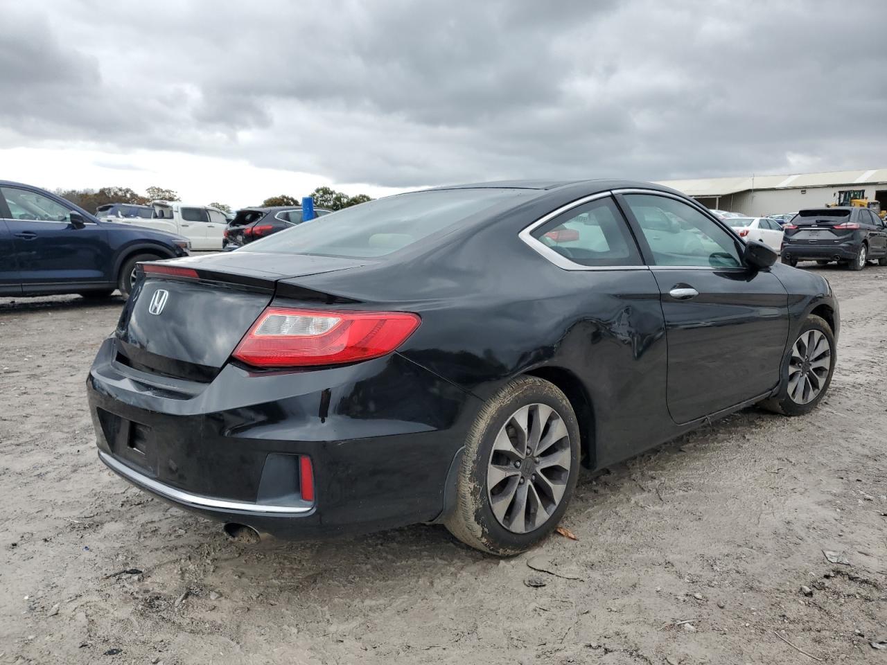 2014 Honda Accord Lx-S - Фото 3