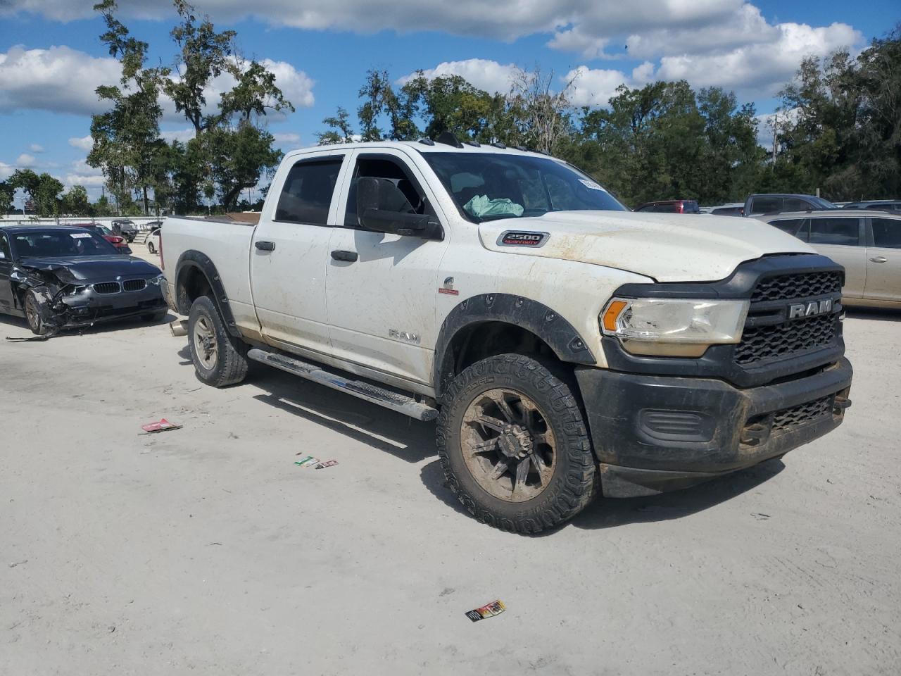2022 Ram 2500 Tradesman - Фото 4