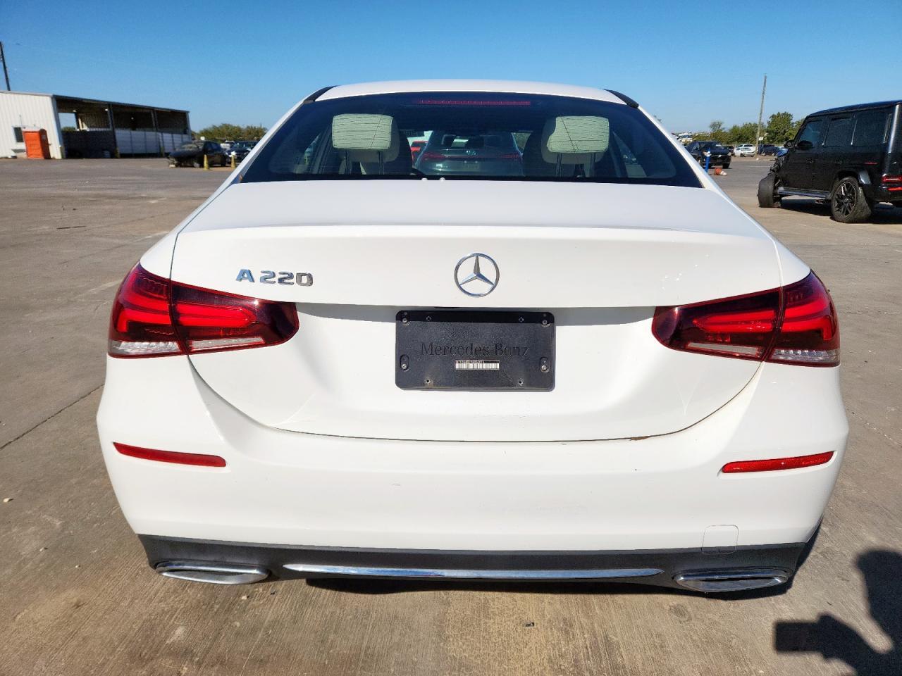 2022 Mercedes-Benz A 220 - Image 6