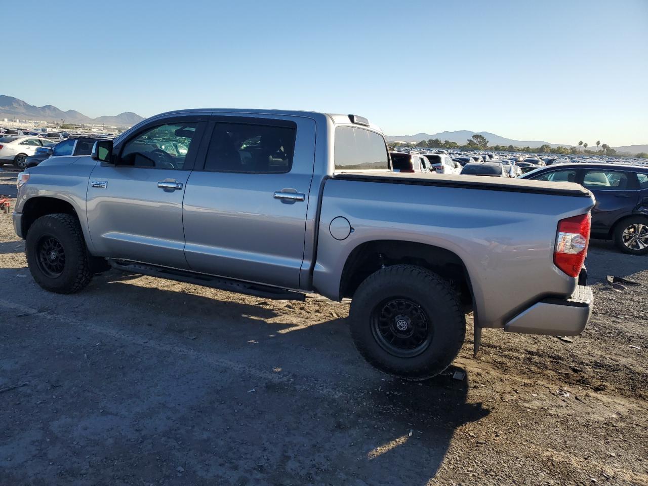 2017 Toyota Tundra Crewmax 1794 - Фото 2