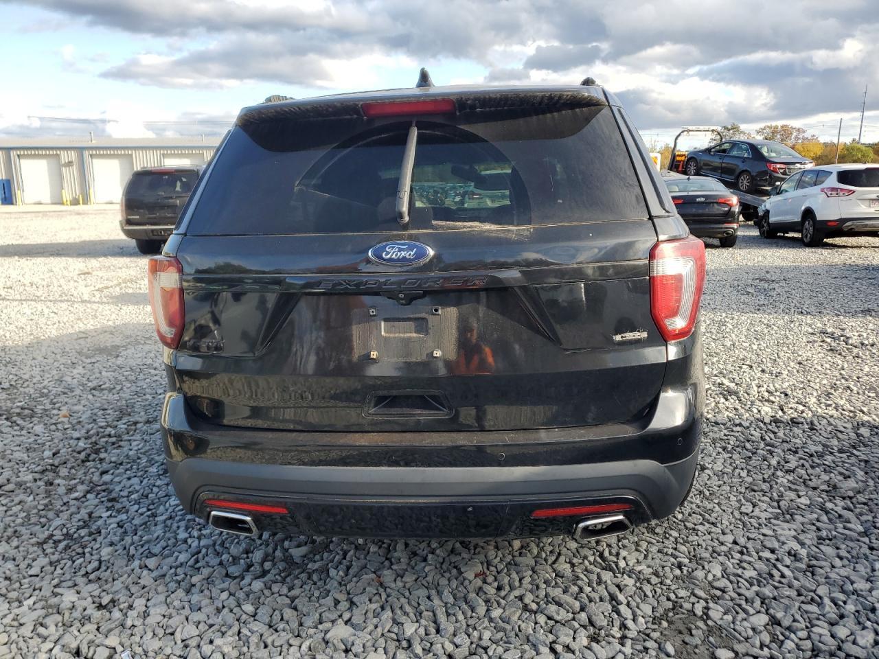 2016 Ford Explorer Sport - Фото 6