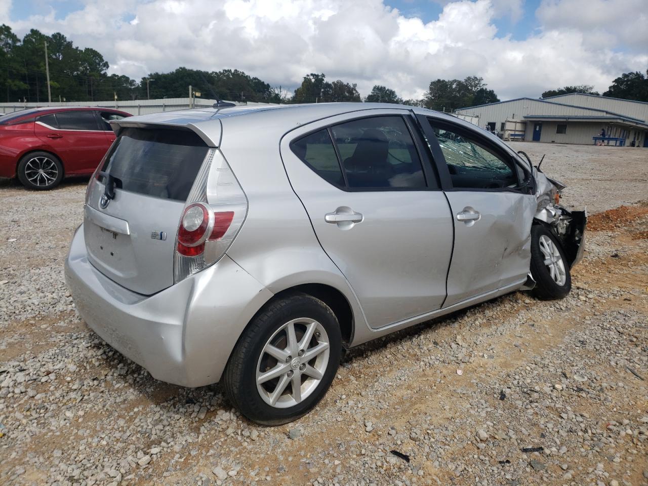 2014 Toyota Prius C - Фото 3