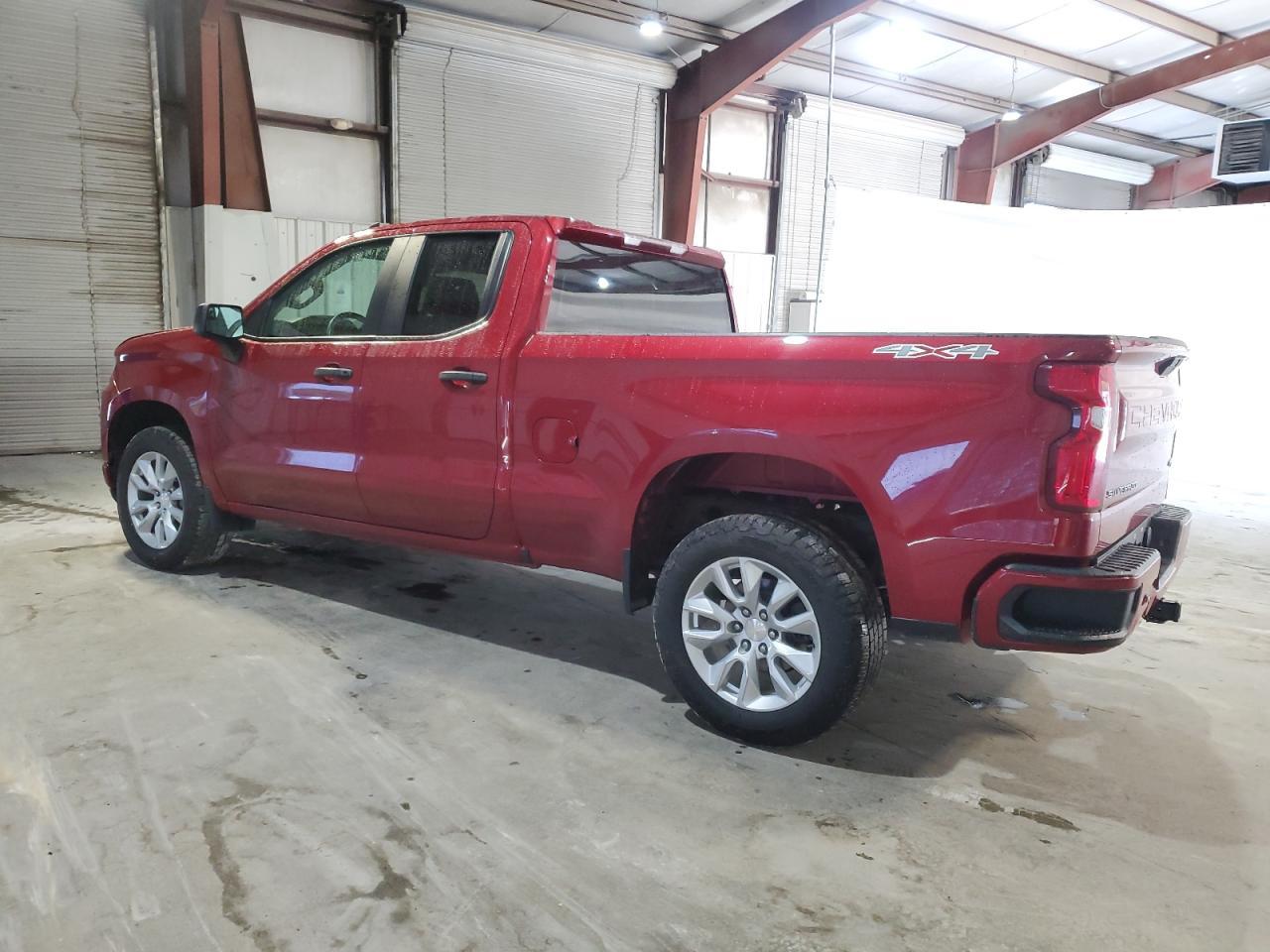 2020 Chevrolet Silverado K1500 Custom - Image 2