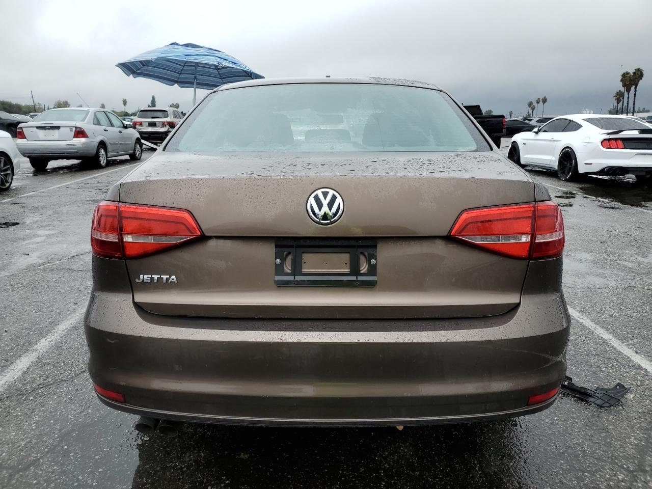 2015 Volkswagen Jetta Base - Image 6