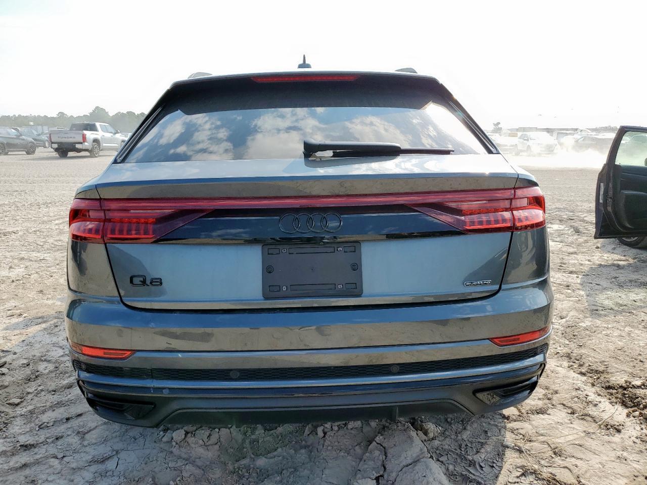 2023 Audi Q8 Premium Plus S-Line - Image 6