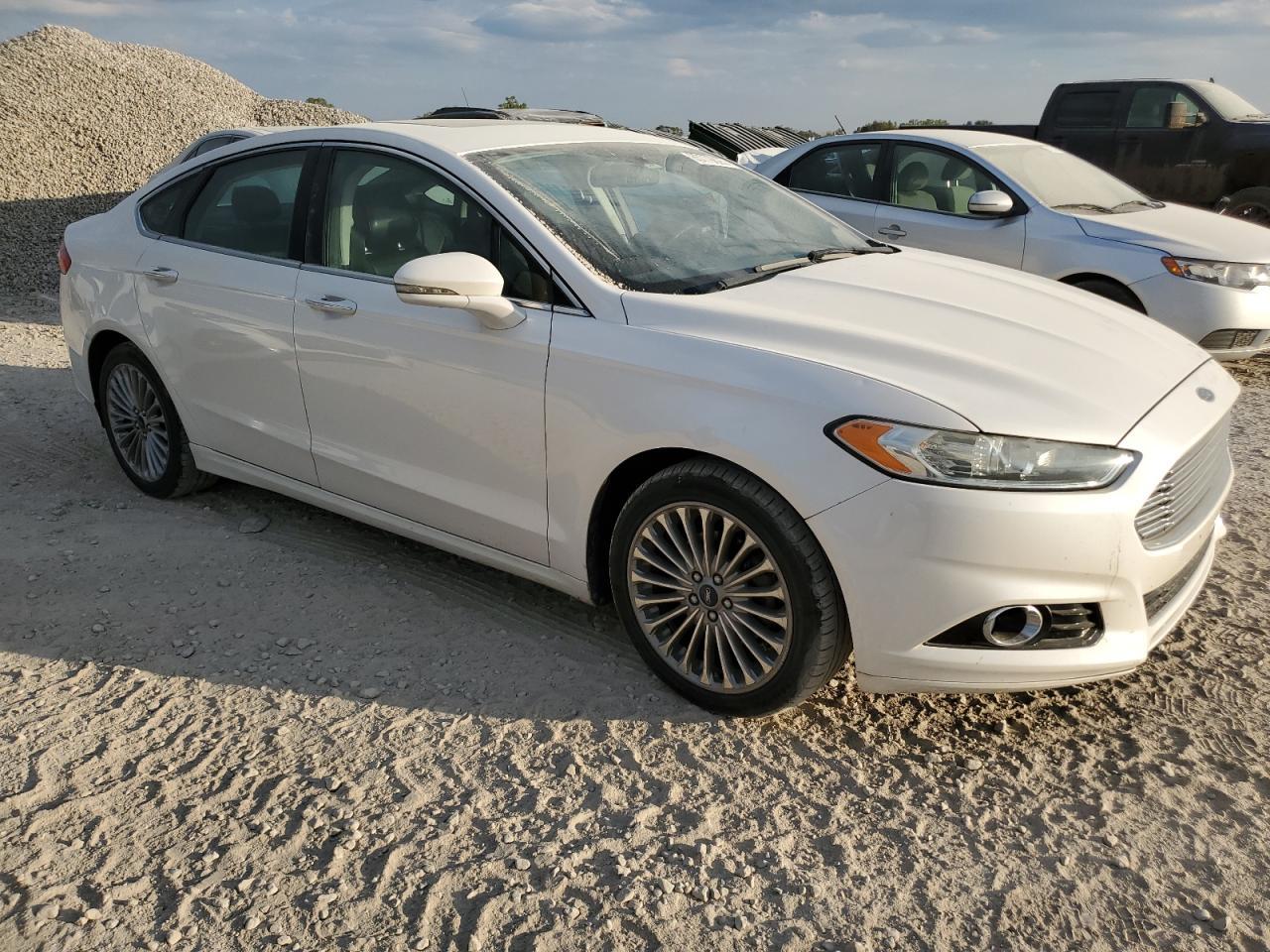 2013 Ford Fusion Titanium - Фото 4