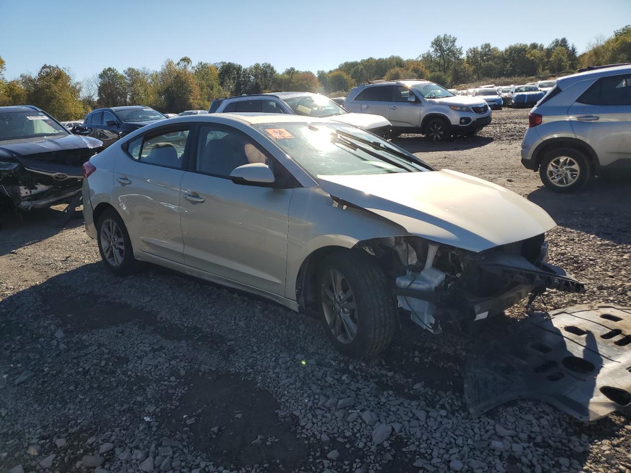 2017 Hyundai Elantra Se - Фото 4
