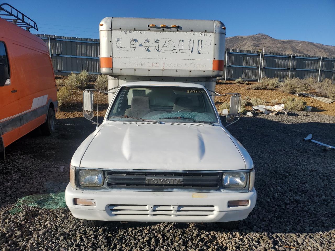 1989 Toyota Pickup Cab Chassis Super Long Wheelbase - Image 5