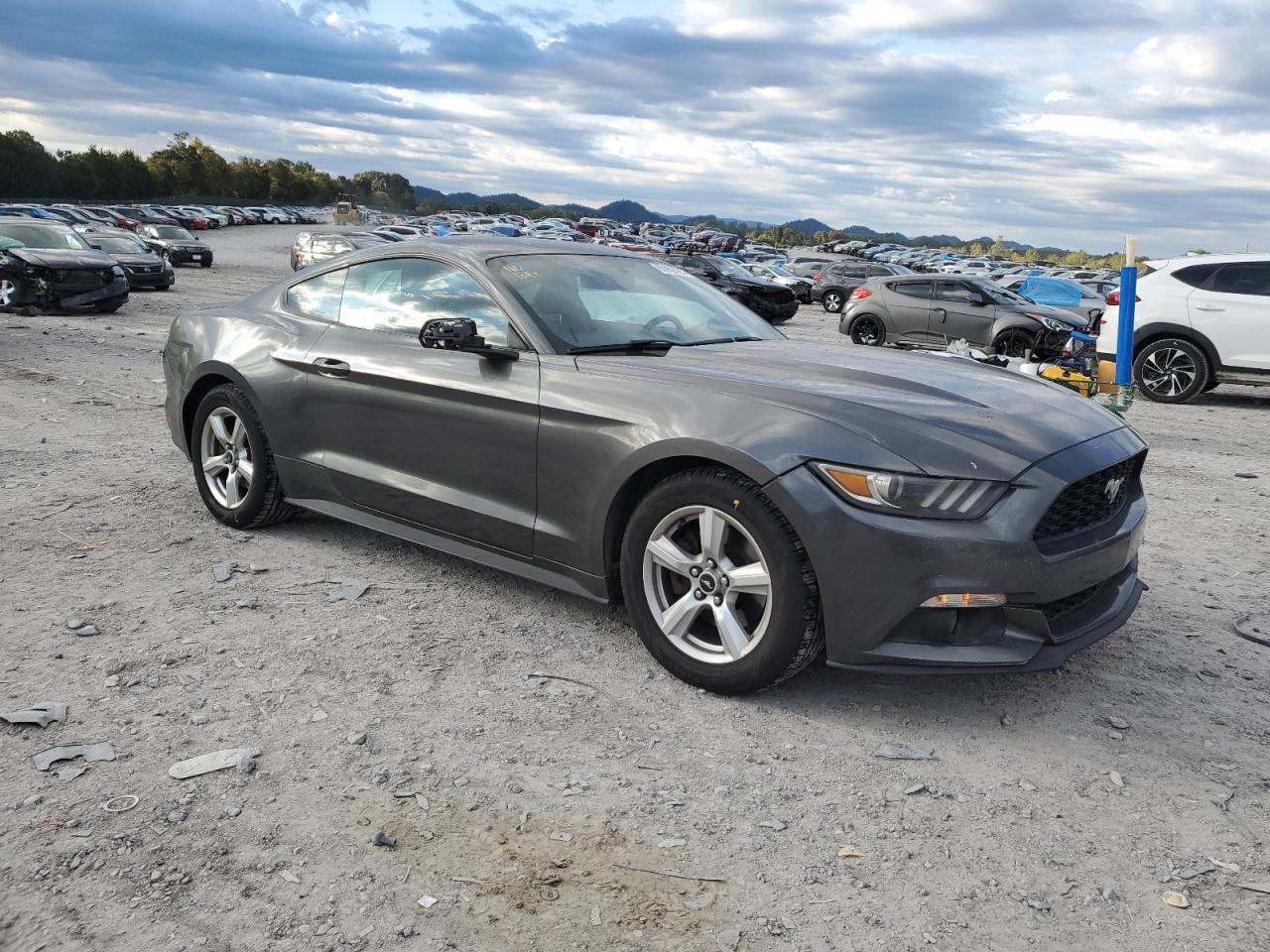 2015 Ford Mustang - Image 4