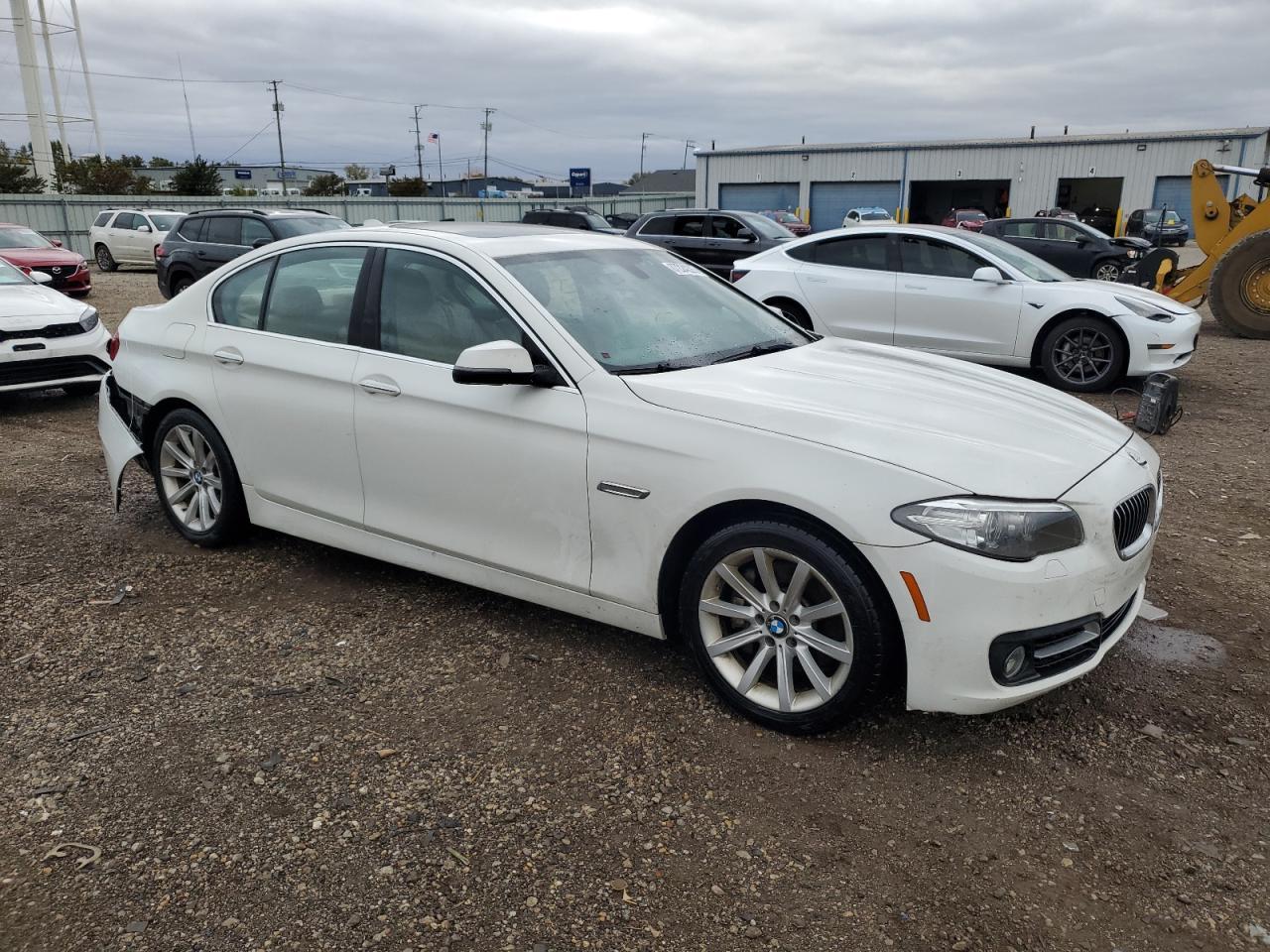 2015 BMW 535 Xi - Фото 4