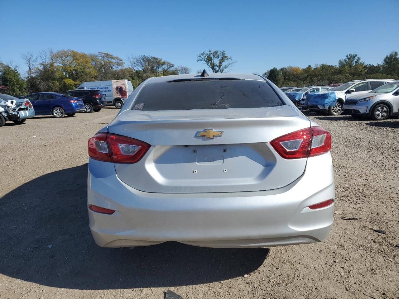 2019 Chevrolet Cruze Ls - Фото 6