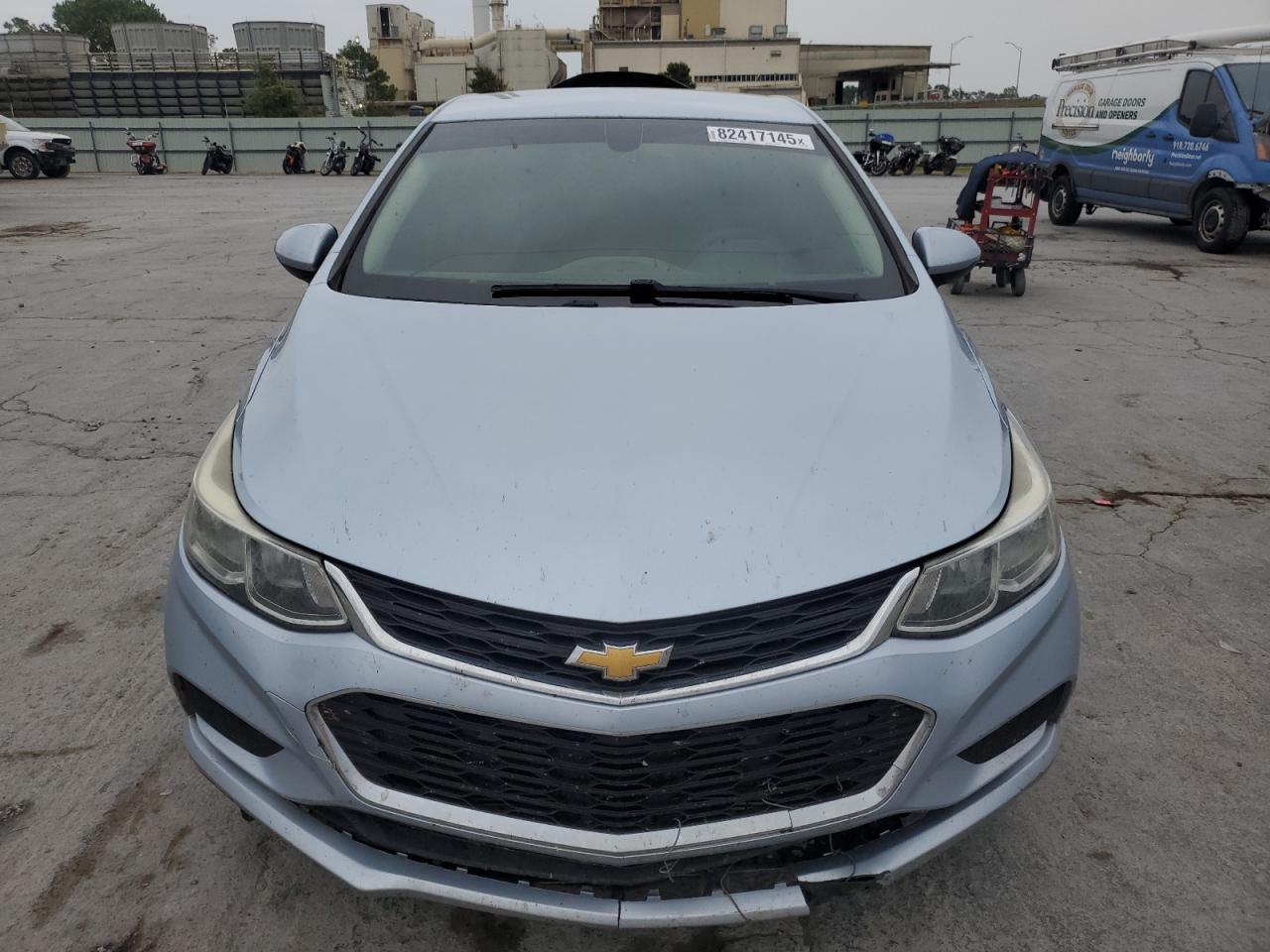 2017 Chevrolet Cruze Ls - Image 5