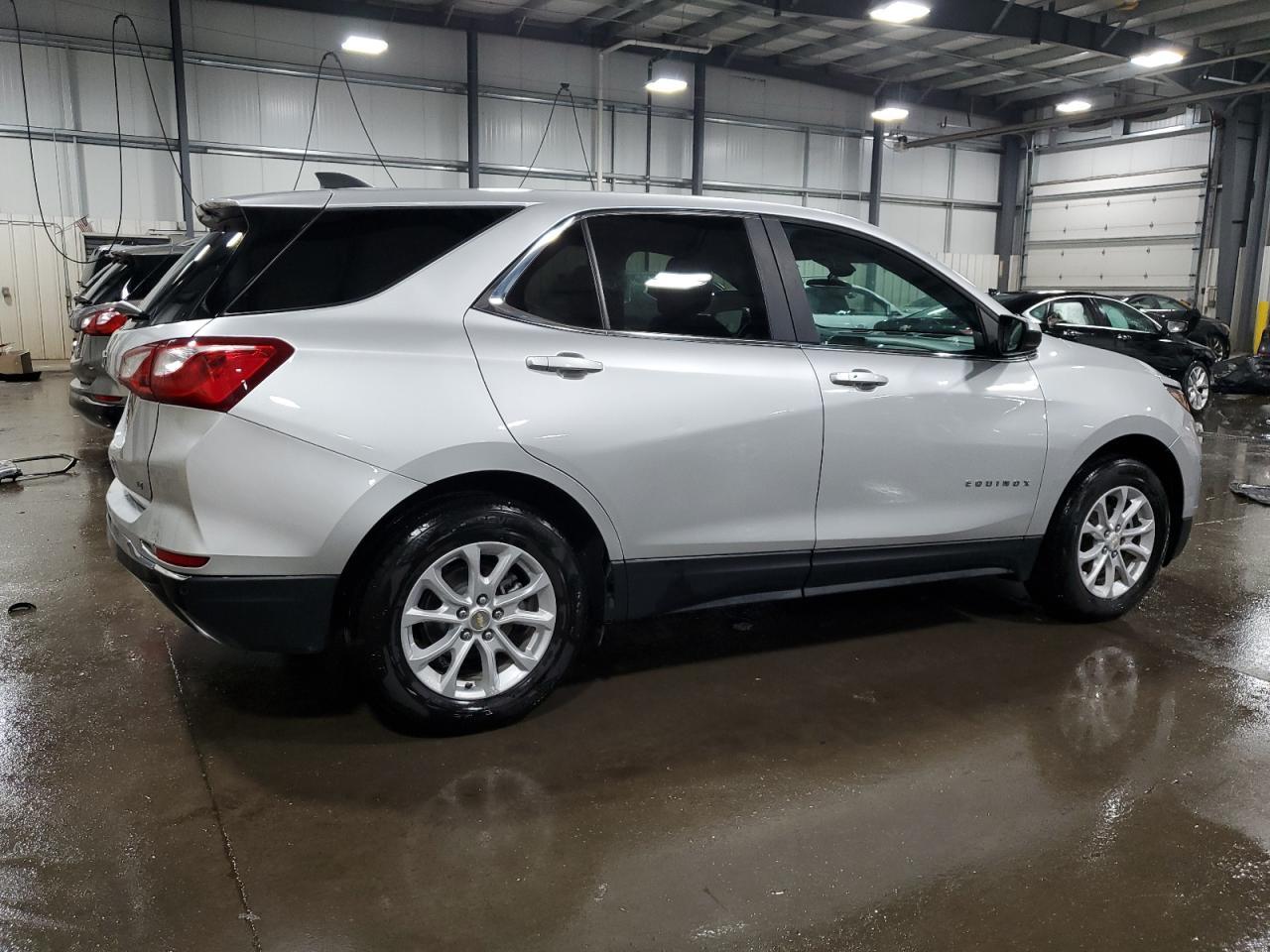 2021 Chevrolet Equinox Lt - Image 3
