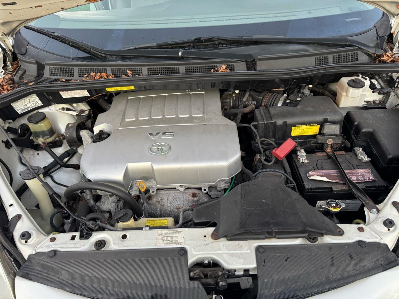 2009 Toyota Sienna Xle - Image 7