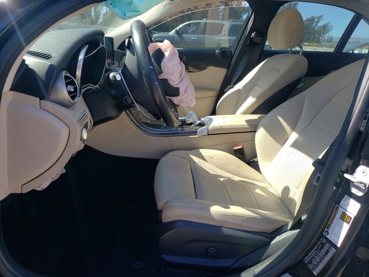 2015 Mercedes-Benz C 300 4Matic - Image 7