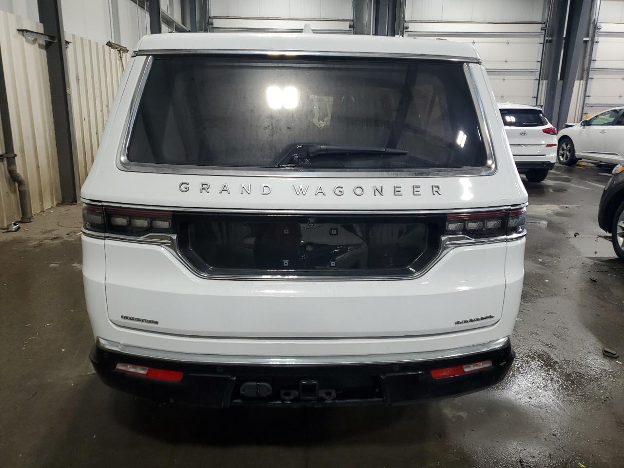 2023 Jeep Grand Wagoneer L Series Iii - Image 6