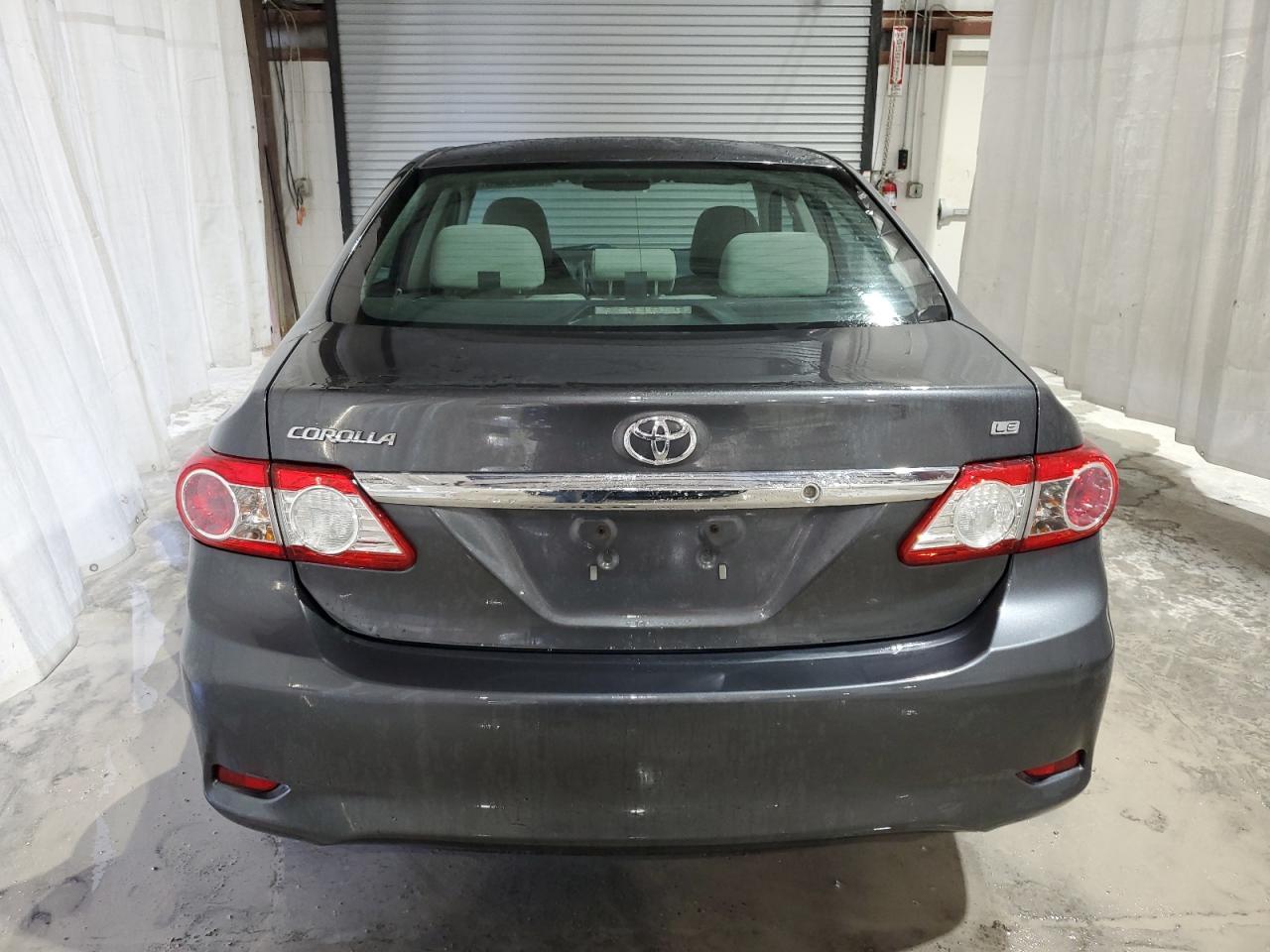 2013 Toyota Corolla Base - Фото 6