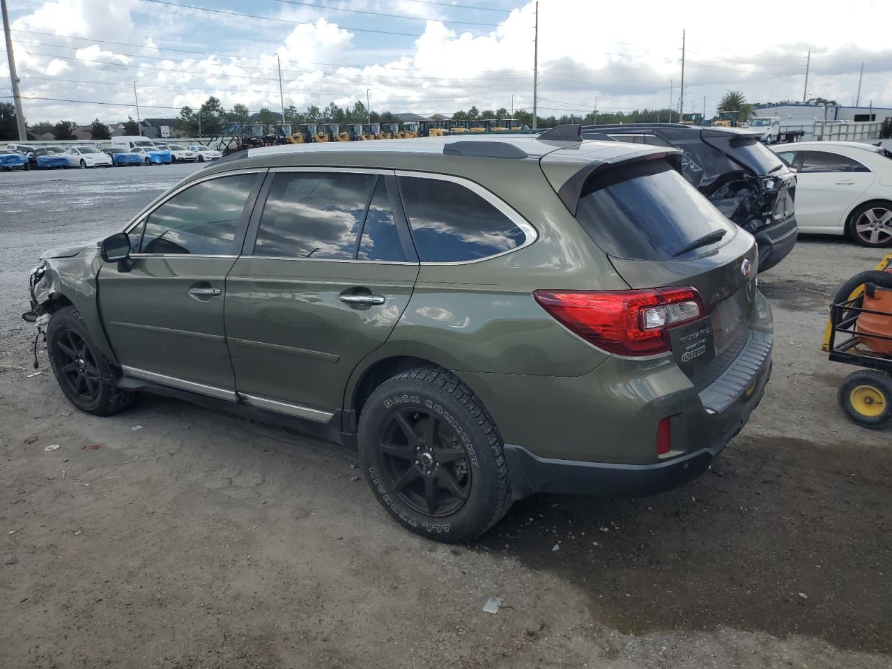 2017 Subaru Outback Touring - Фото 2