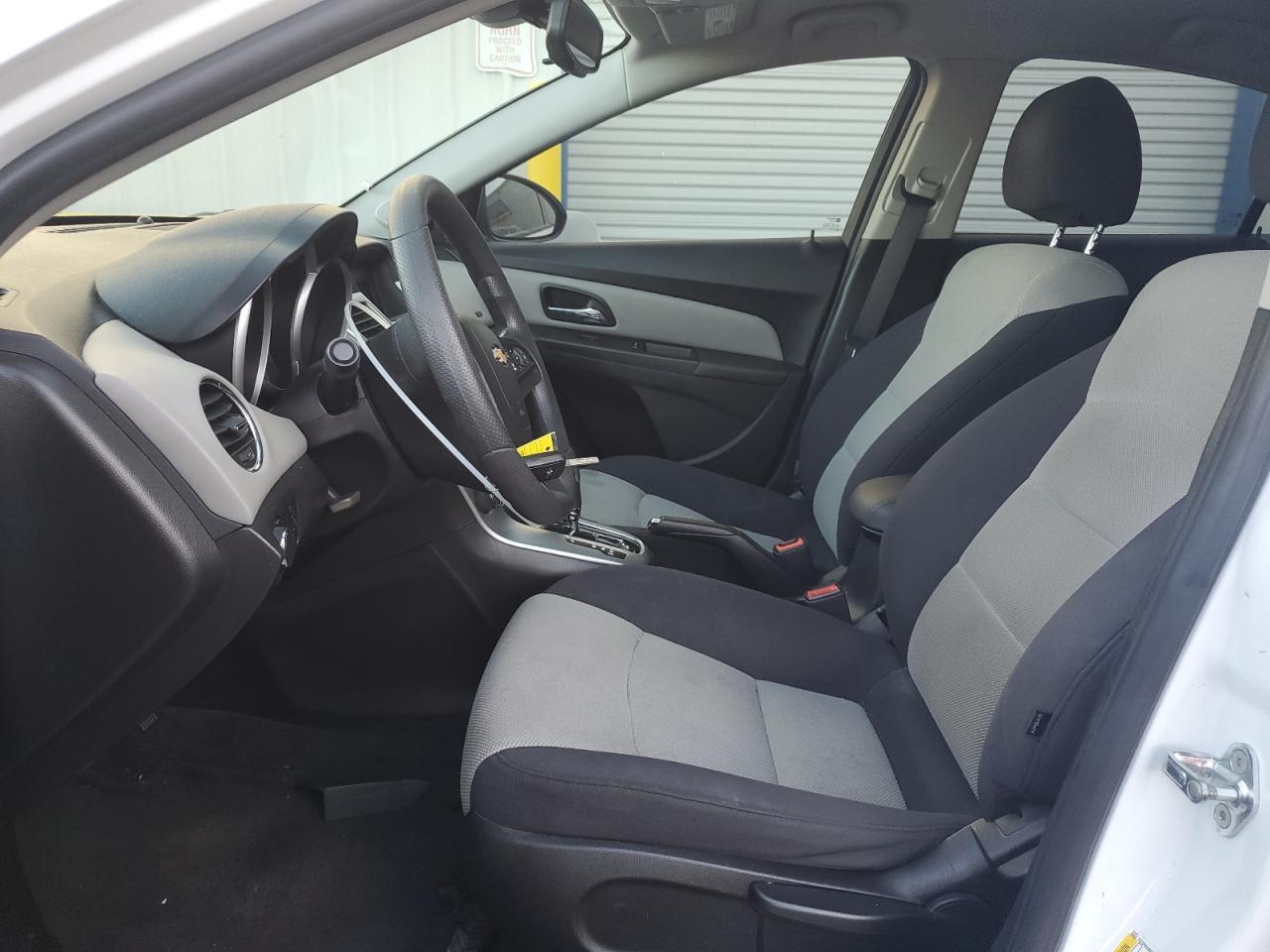 2015 Chevrolet Cruze Ls - Фото 7