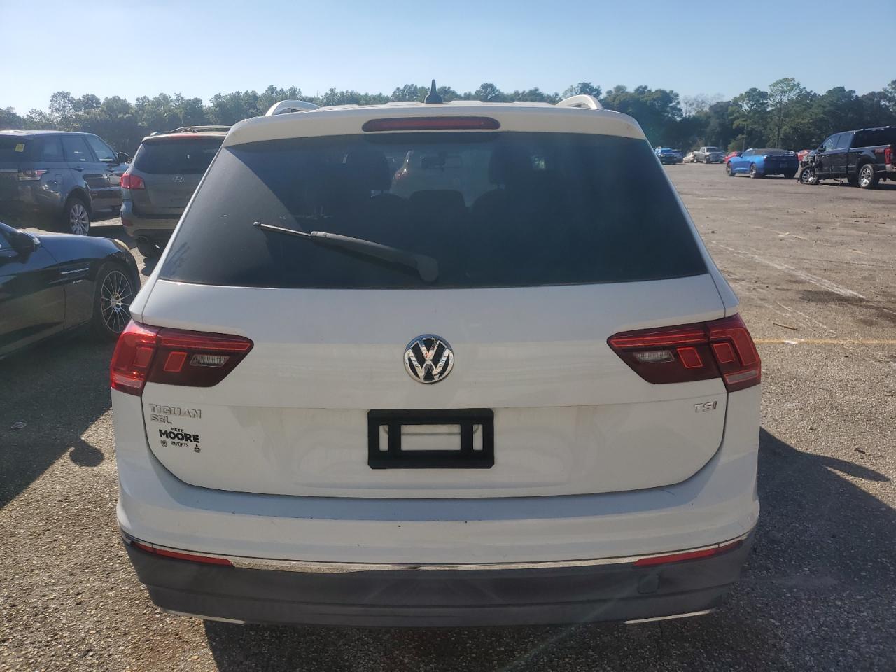 2018 Volkswagen Tiguan Se - Image 6