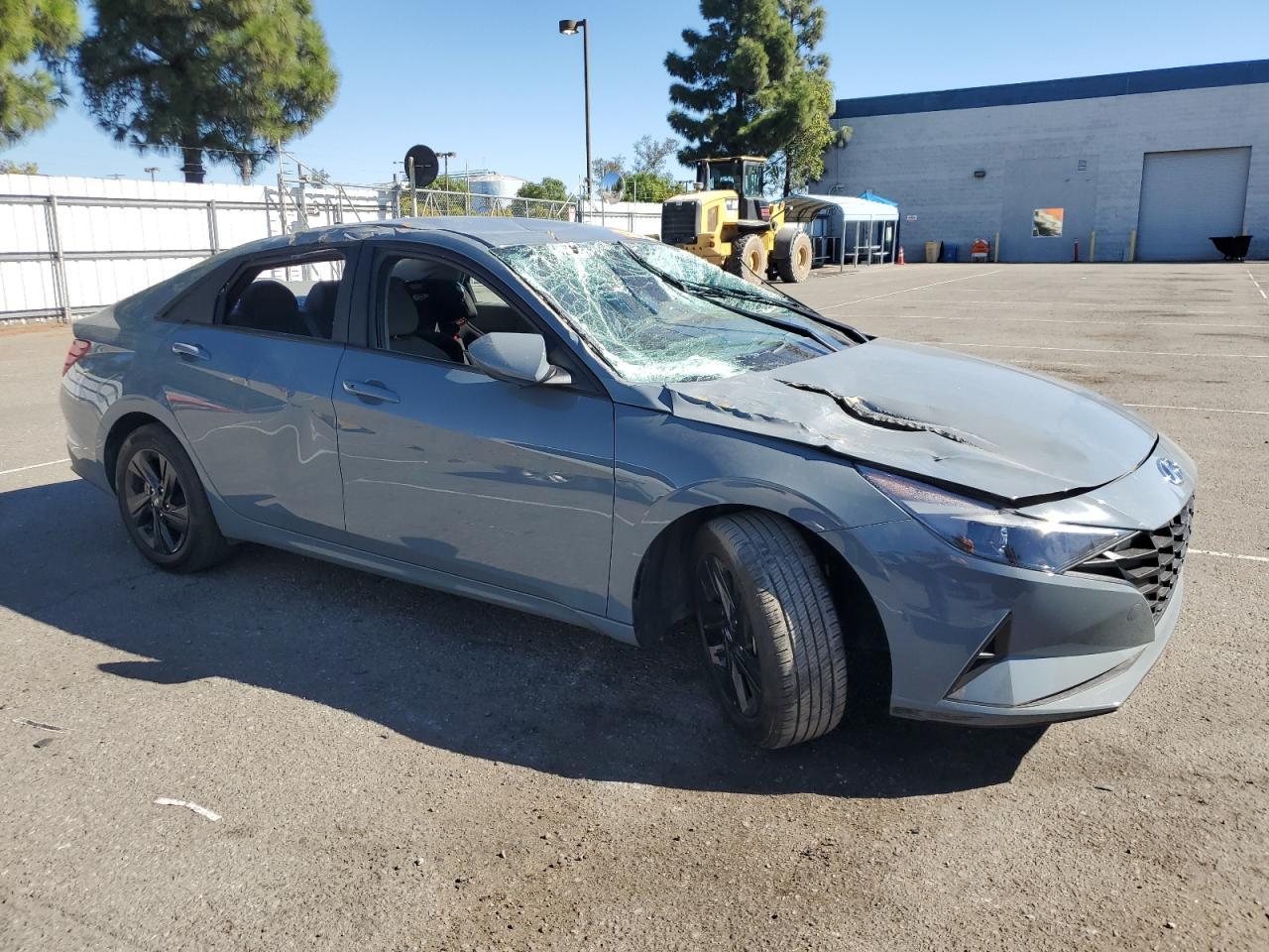 2023 Hyundai Elantra Sel - Image 4