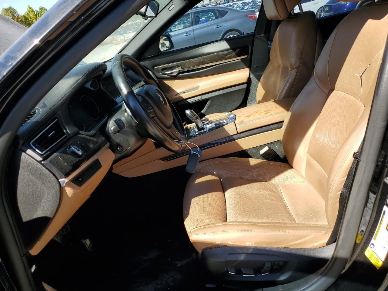 2014 BMW 740 Li - Фото 7