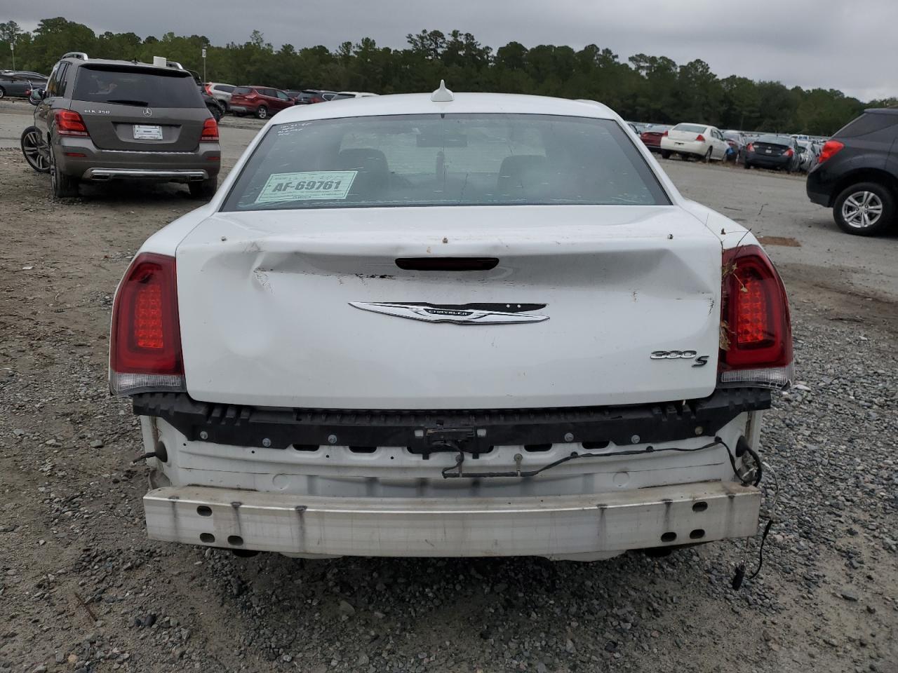 2019 Chrysler 300 S - Фото 6