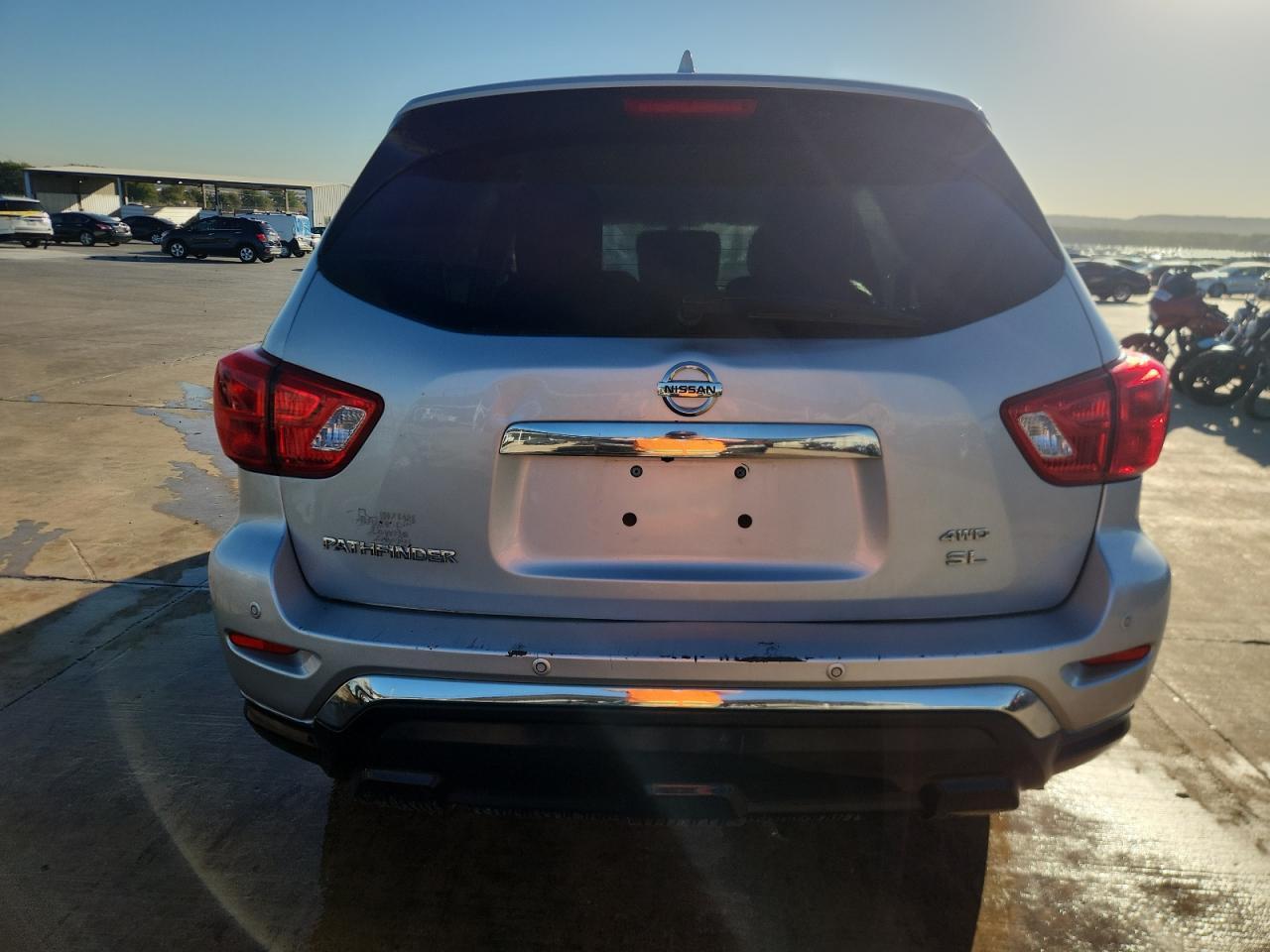 2020 Nissan Pathfinder Sl - Image 6